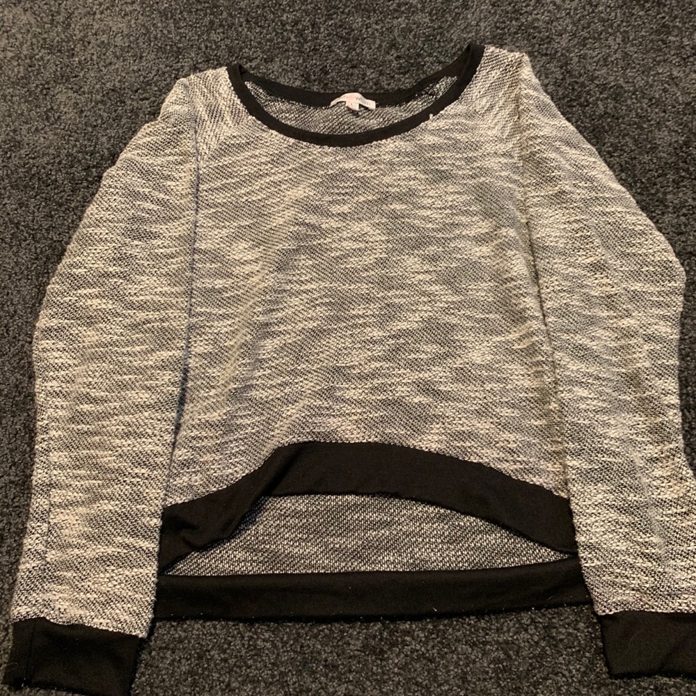 Cropped cozy sweater